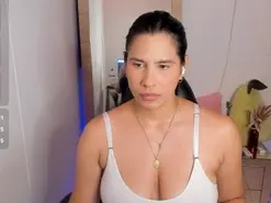 Hellen_pretty  live sex cam