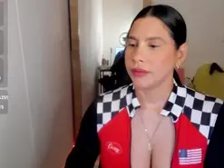 Hellen_pretty  live sex cam
