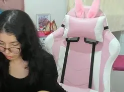 Miley777  live sex cam