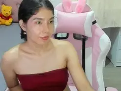 Miley777  live sex cam