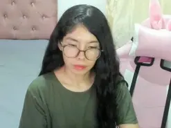 Miley777  live sex cam