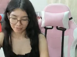 Miley777  live sex cam