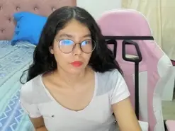 Miley777  live sex cam