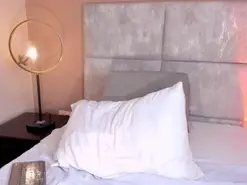 AnnaDenver  live sex cam