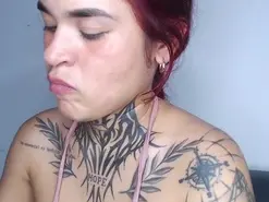 HalleyCloud  live sex cam
