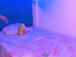 Ladypussyin4  live sex cam