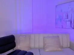 LizzHamilton  live sex cam