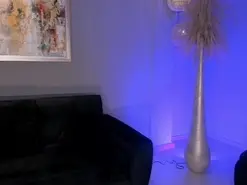 LizzHamilton  live sex cam