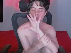 Yuyitohairy  live sex cam