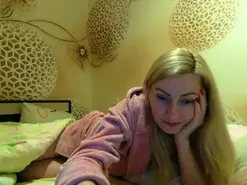 Yourrealgirl  live sex cam