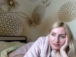 Yourrealgirl  live sex cam