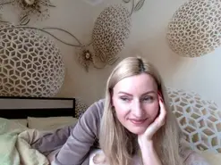 Yourrealgirl  live sex cam