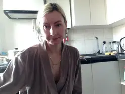 Yourrealgirl  live sex cam
