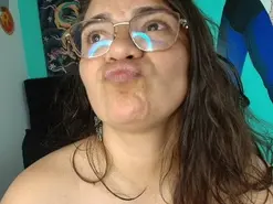 Bulma_hott_  live sex cam