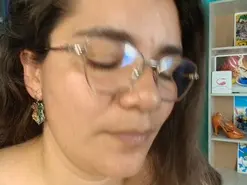 Bulma_hott_  live sex cam