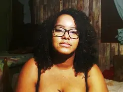 SARAHDIAZQ  live sex cam