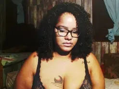 SARAHDIAZQ  live sex cam