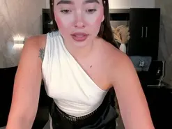 AlinaKravitz  live sex cam