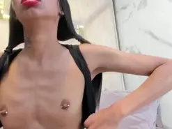 Bratz75  live sex cam