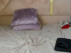 AlisoMoon72  live sex cam