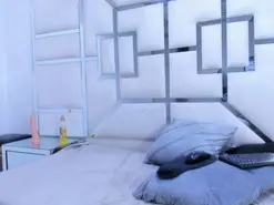 AlisoMoon72  live sex cam