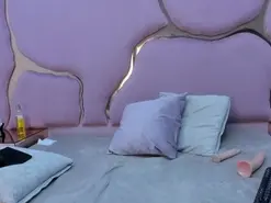AlisoMoon72  live sex cam