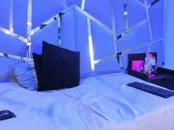AlisoMoon72  live sex cam