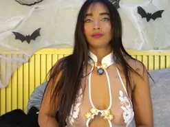 Yara_Fox_  live sex cam