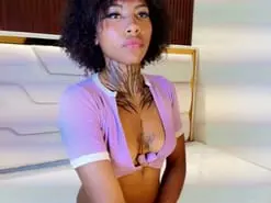 Morena_fireVs  live sex cam
