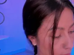 ErikaBenz  live sex cam