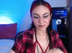 Amyj  live sex cam