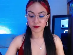 Amyj  live sex cam