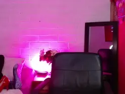 Amyj  live sex cam