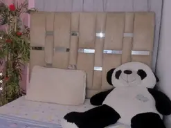 Miakit  live sex cam