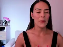 Alessandra7  live sex cam