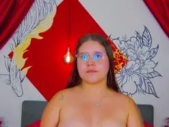 Lia_avalon_  live sex cam