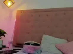 Scarlet_hans  live sex cam