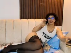 Laena_Castillo  live sex cam