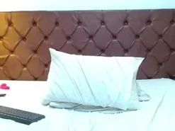 AvenLyric  live sex cam