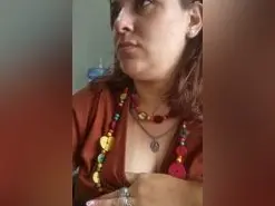 Avril_xo  live sex cam