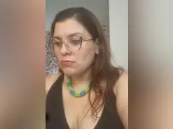 Avril_xo  live sex cam
