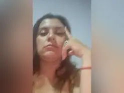 Avril_xo  live sex cam