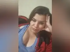 Avril_xo  live sex cam