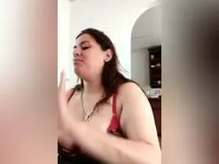 Avril_xo  live sex cam