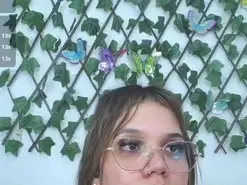 Emma_moser  live sex cam