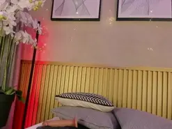 Kira_Vex  live sex cam