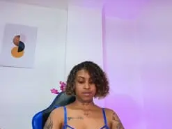 Triipsy  live sex cam