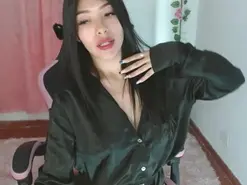 Diamondfine  live sex cam