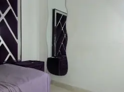 Ninaasm  live sex cam