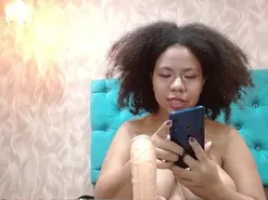 Kenialove  live sex cam